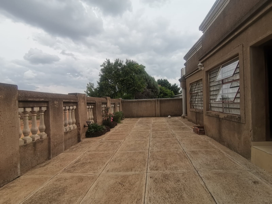 3 Bedroom Property for Sale in Lethlabile North West